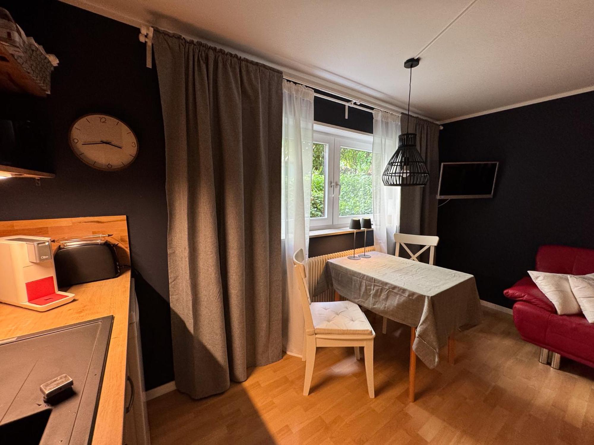 Apartment Parkplatz Garten Rad-Garage Friburgo in Brisgovia Esterno foto